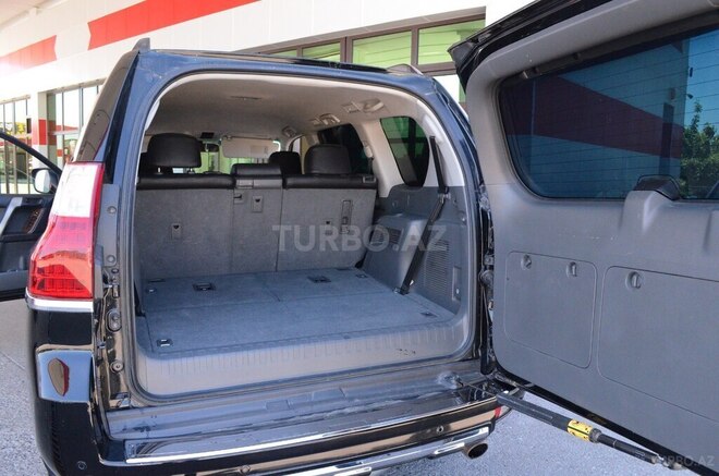 Toyota Land Cruiser Prado 2010, 170,000 km - 2.7 л - Şəki