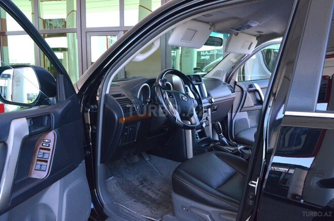 Toyota Land Cruiser Prado 2010, 170,000 km - 2.7 л - Şəki