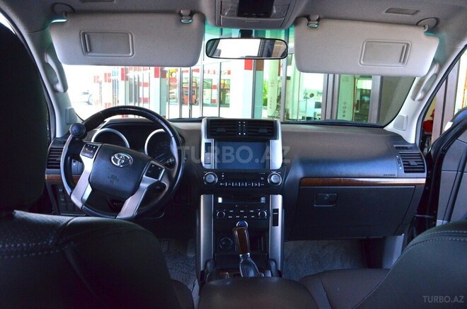 Toyota Land Cruiser Prado 2010, 170,000 km - 2.7 л - Şəki