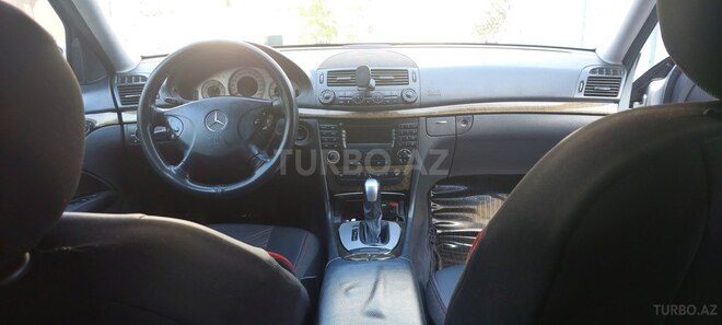 Mercedes E 220 d 2005, 323,200 km - 2.2 л - Bakı