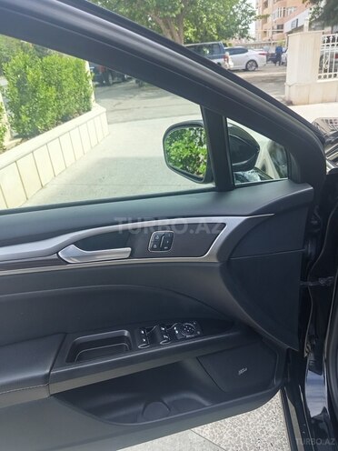 Ford Fusion (North America) 2018, 220,000 km - 1.5 l - Bakı