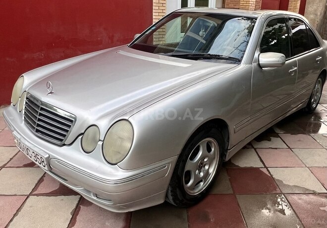 Mercedes E 220 d 2001, 434,000 km - 2.2 l - Bakı