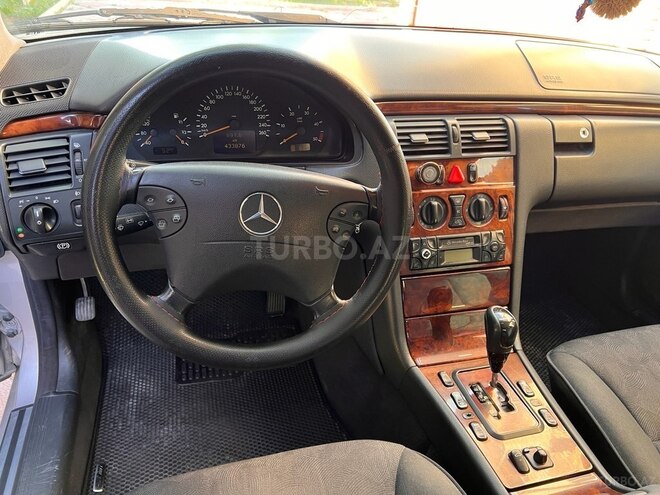 Mercedes E 220 d 2001, 434,000 km - 2.2 l - Bakı