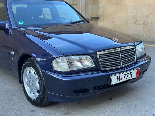 Mercedes C 180 1998, 280,000 km - 1.8 l - Bakı