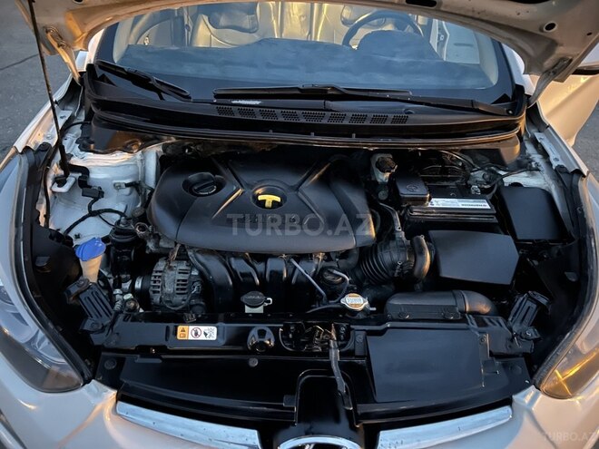 Hyundai Elantra 2014, 320,259 km - 1.8 l - Bakı