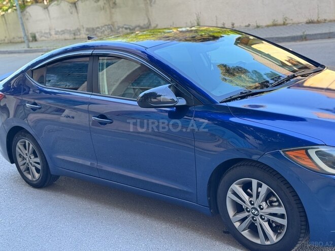 Hyundai Elantra 2017, 177,900 km - 2.0 l - Bakı