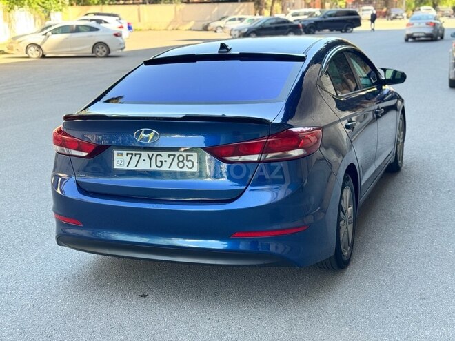 Hyundai Elantra 2017, 177,900 km - 2.0 l - Bakı