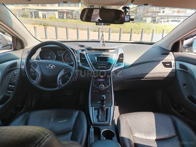 Hyundai Avante 2014, 201,648 km - 1.6 l - Bakı