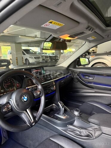 BMW 320-4