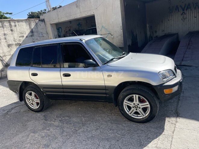Toyota RAV4 1996, 297,546 km - 2.0 l - Bakı