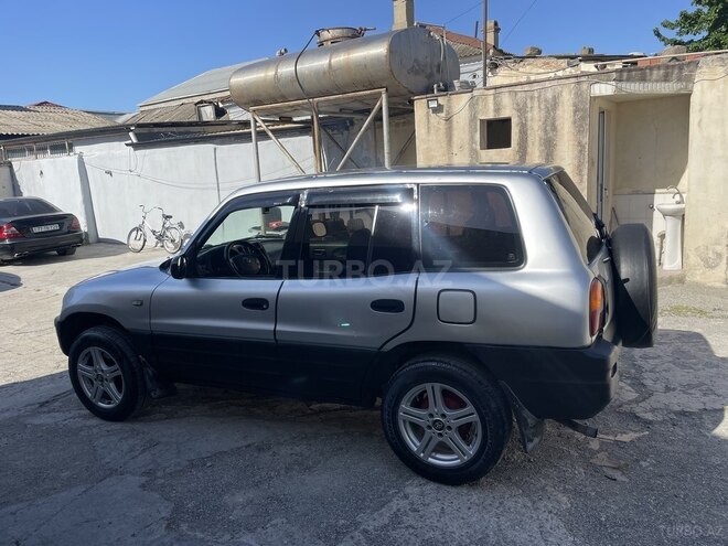 Toyota RAV4 1996, 297,546 km - 2.0 l - Bakı