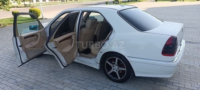 Mercedes C 230 2000, 627,644 km - 2.3 l - Ağdam
