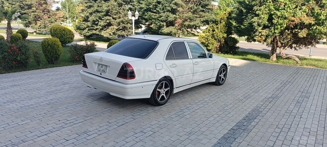 Mercedes C 230 2000, 627,644 km - 2.3 l - Ağdam