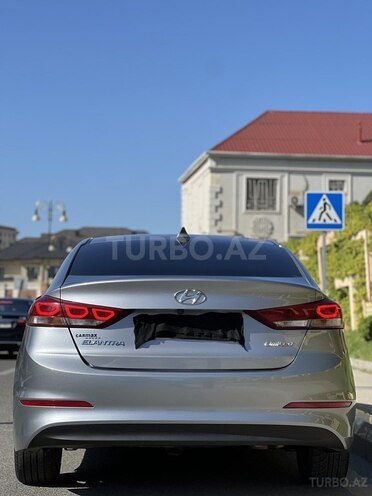Hyundai Elantra 2016, 75,000 km - 2.0 л - Bakı