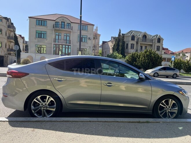Hyundai Elantra 2016, 75,000 km - 2.0 л - Bakı