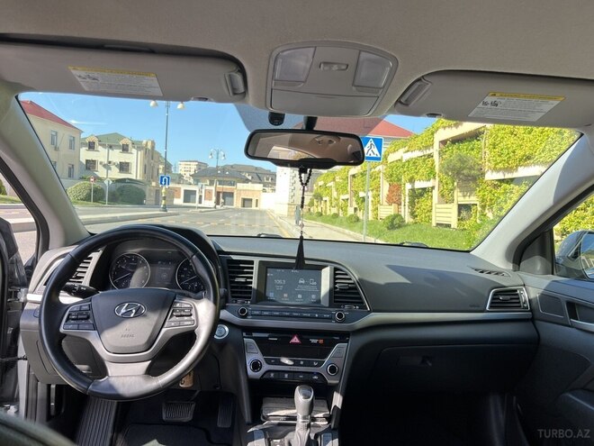 Hyundai Elantra 2016, 75,000 km - 2.0 л - Bakı