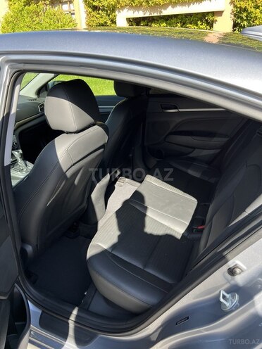 Hyundai Elantra 2016, 75,000 km - 2.0 л - Bakı