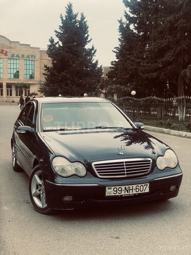 Mercedes C 240 2000, 285,000 km - 2.4 l - Bakı