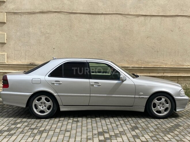 Mercedes C 240 2000, 227,500 km - 2.4 l - Bakı
