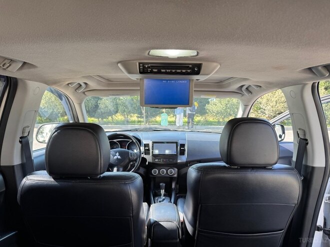 Mitsubishi Outlander 2008, 215,000 km - 3.0 l - Sumqayıt
