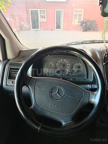 Mercedes V 230 1998, 447,000 km - 2.3 л - Bakı