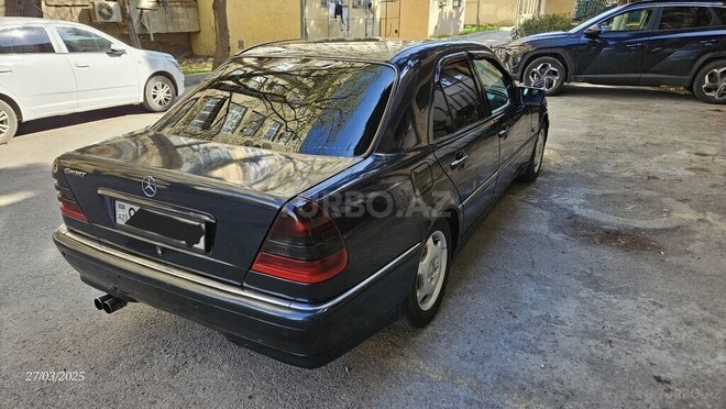 Mercedes C 220 d 2000, 425,000 km - 2.2 л - Bakı