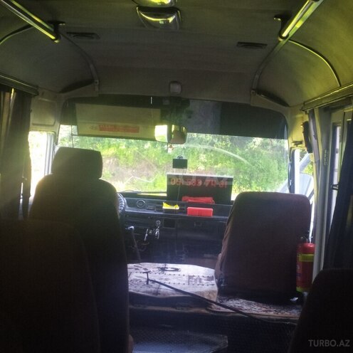 Hyundai County 2001, 250,000 km - 3.5 l - Quba