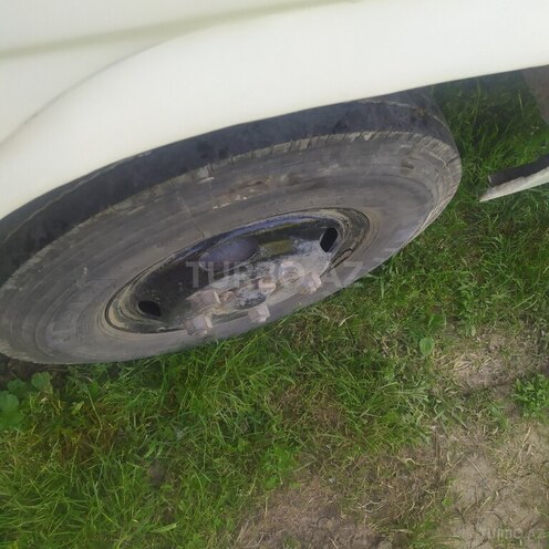 Hyundai County 2001, 250,000 km - 3.5 l - Quba