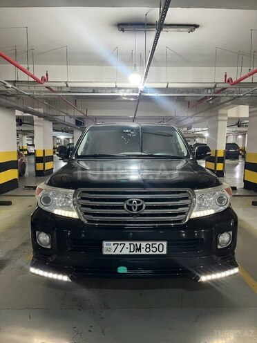 Toyota Land Cruiser 2013, 240,000 km - 4.6 л - Bakı