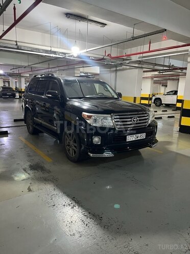 Toyota Land Cruiser 2013, 240,000 km - 4.6 л - Bakı