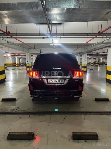 Toyota Land Cruiser 2013, 240,000 km - 4.6 л - Bakı