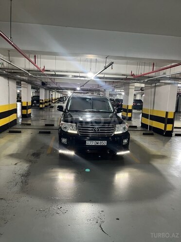 Toyota Land Cruiser 2013, 240,000 km - 4.6 л - Bakı