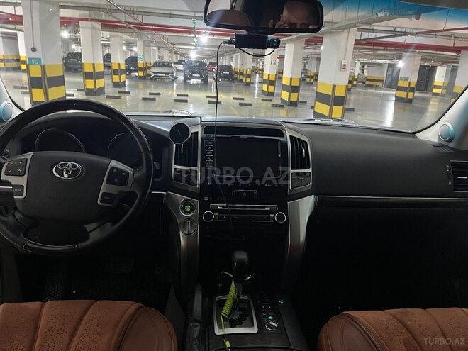 Toyota Land Cruiser 2013, 240,000 km - 4.6 л - Bakı
