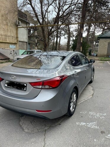 Hyundai Avante 2015, 88,000 km - 1.6 l - Bakı