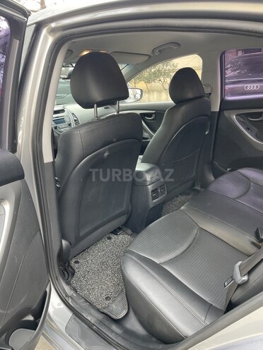 Hyundai Avante 2015, 88,000 km - 1.6 l - Bakı