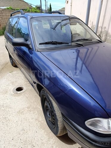 Opel Astra 1995, 193,999 km - 1.6 л - Bakı