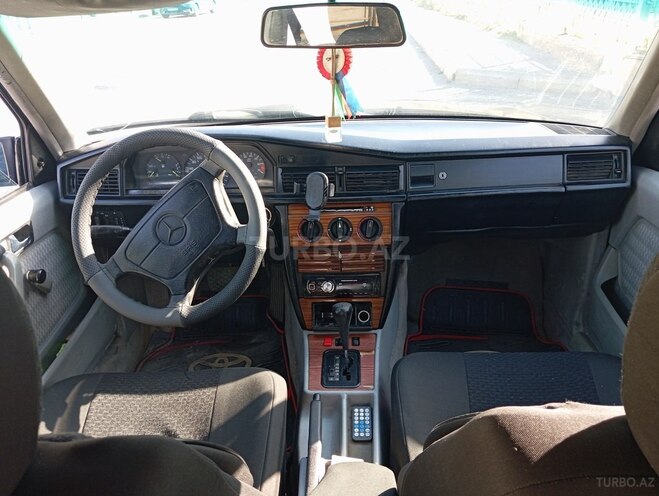 Mercedes 190 1992, 250,000 km - 2.0 l - Bakı