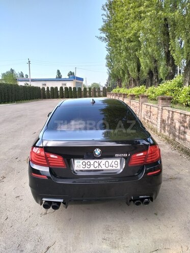BMW 528 2015, 310,000 km - 2.0 l - Lənkəran