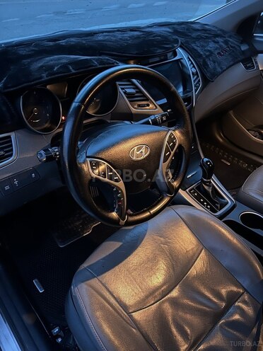 Hyundai Elantra 2014, 320,259 km - 1.8 l - Bakı