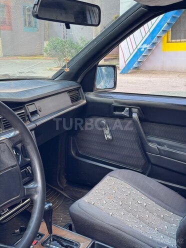 Mercedes 190 1990, 268,000 km - 2.0 л - Bakı