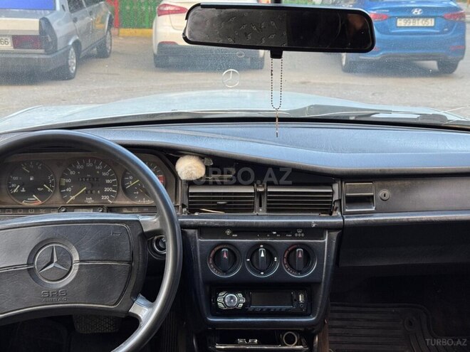 Mercedes 190 1990, 268,000 km - 2.0 л - Bakı