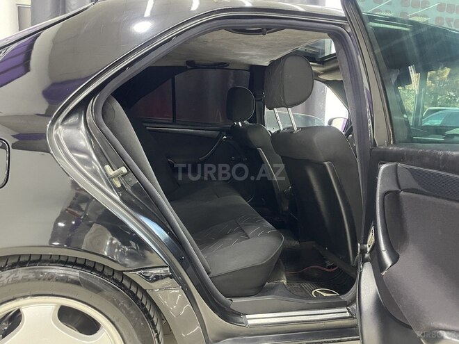 Mercedes C 240 1999, 381,000 km - 2.4 l - Sumqayıt