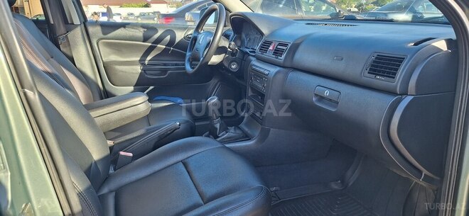 Skoda Octavia 2002, 360,000 km - 2.0 l - Sumqayıt