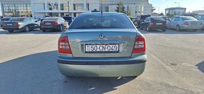 Skoda Octavia 2002, 360,000 km - 2.0 l - Sumqayıt