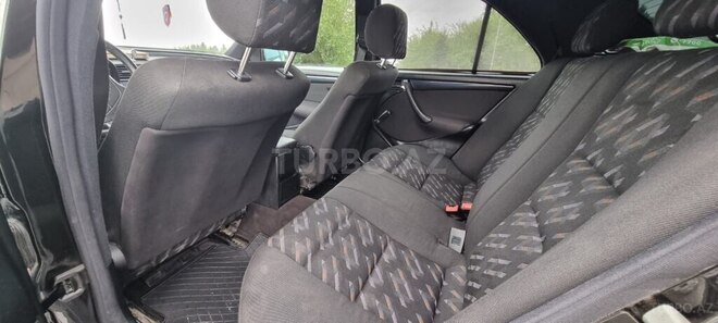 Mercedes C 240 1997, 196,000 km - 2.4 л - Ağcabədi