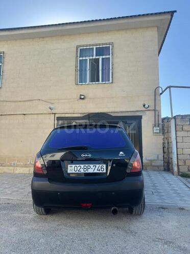 Kia Rio 2005, 240,000 km - 1.4 l - Salyan