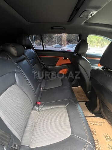 Kia Sportage 2010, 140,000 km - 2.0 л - Sumqayıt
