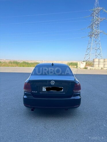 Volkswagen Polo 2017, 175,000 km - 1.6 l - Bakı