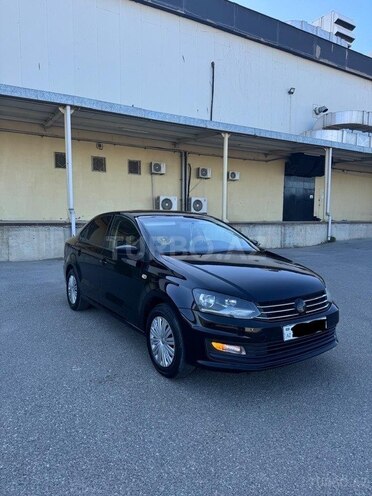 Volkswagen Polo 2017, 175,000 km - 1.6 l - Bakı