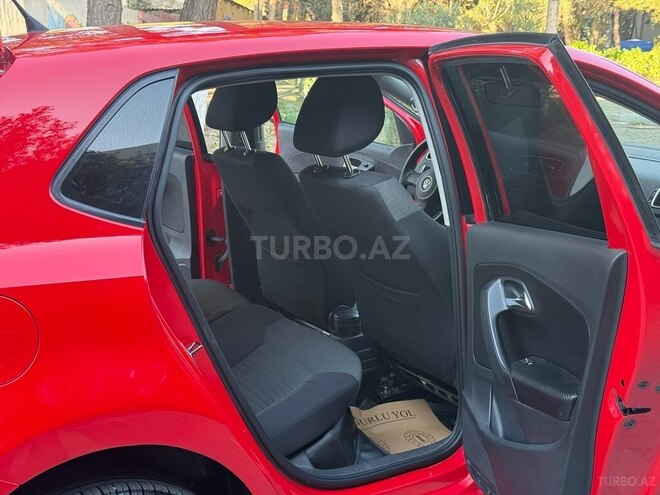 Volkswagen Polo 2010, 131,446 km - 1.4 л - Sumqayıt